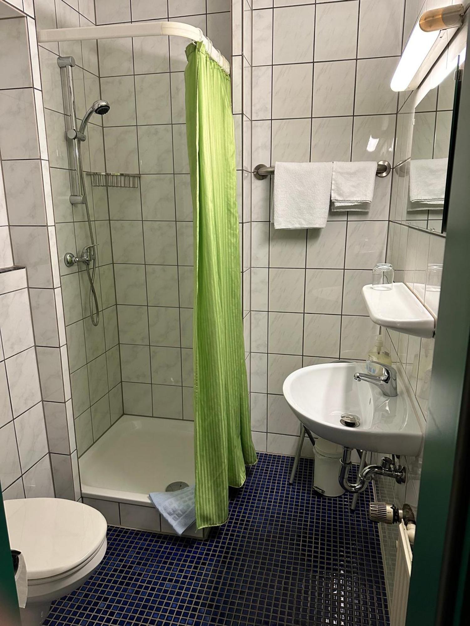 Haus Pegasus Hotel Garbsen Ruang foto